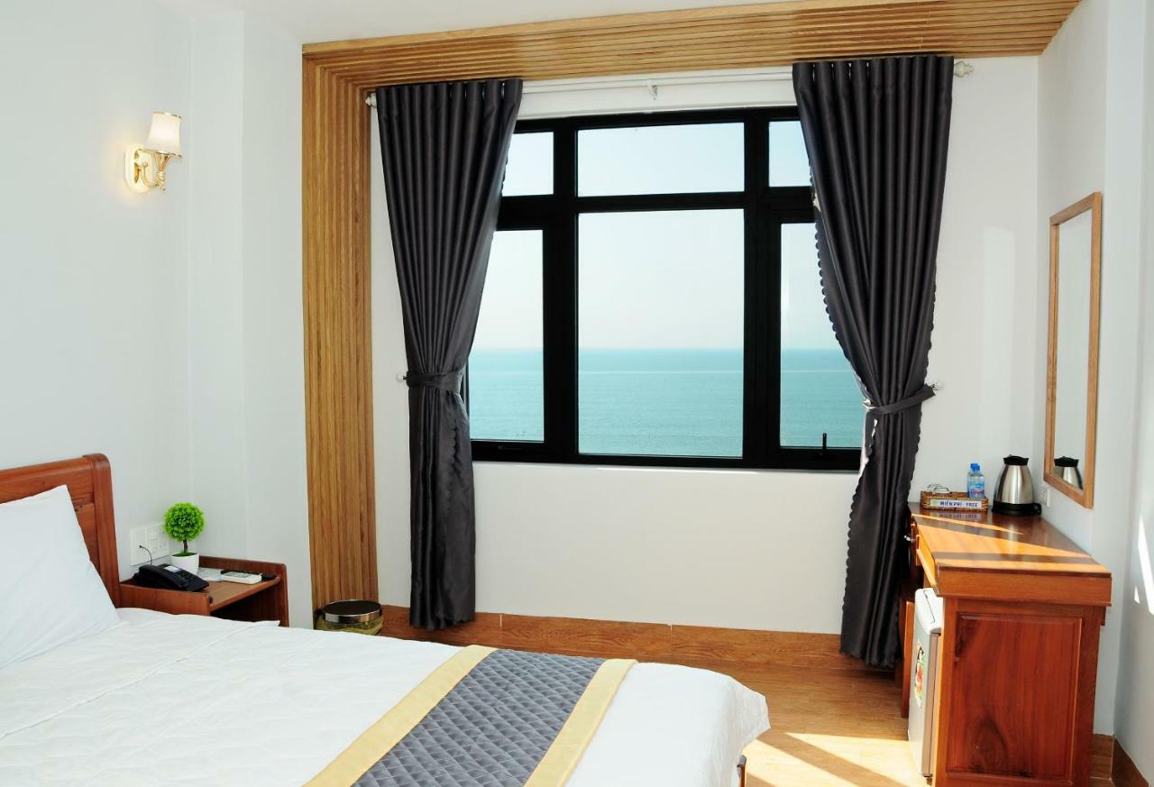 Seaside Hotel Куи Нхон Екстериор снимка